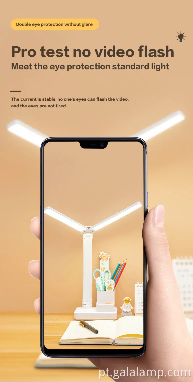 Lâmpada de mesa de cabeça dupla recarregável com proteção ocular